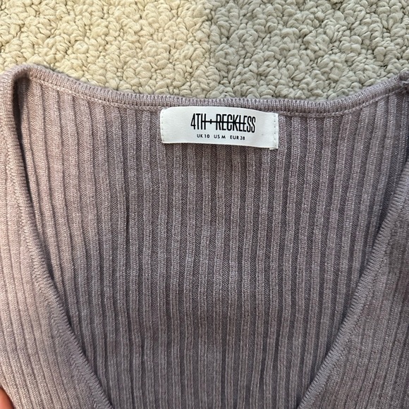 4th Reckless - Knit Cropped Cardigan with Clasps - Picture 5 of 5